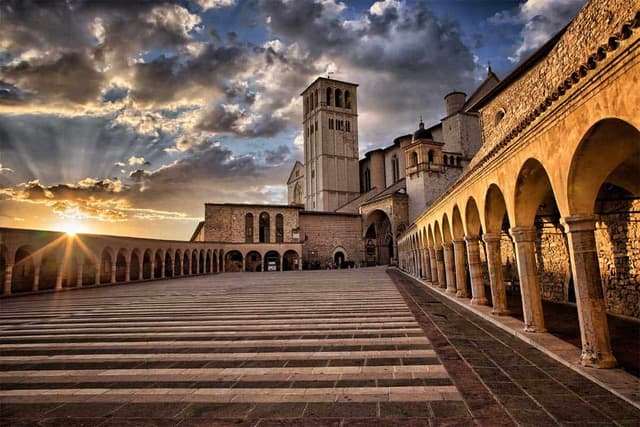 Private tour to Perugia and Assisi