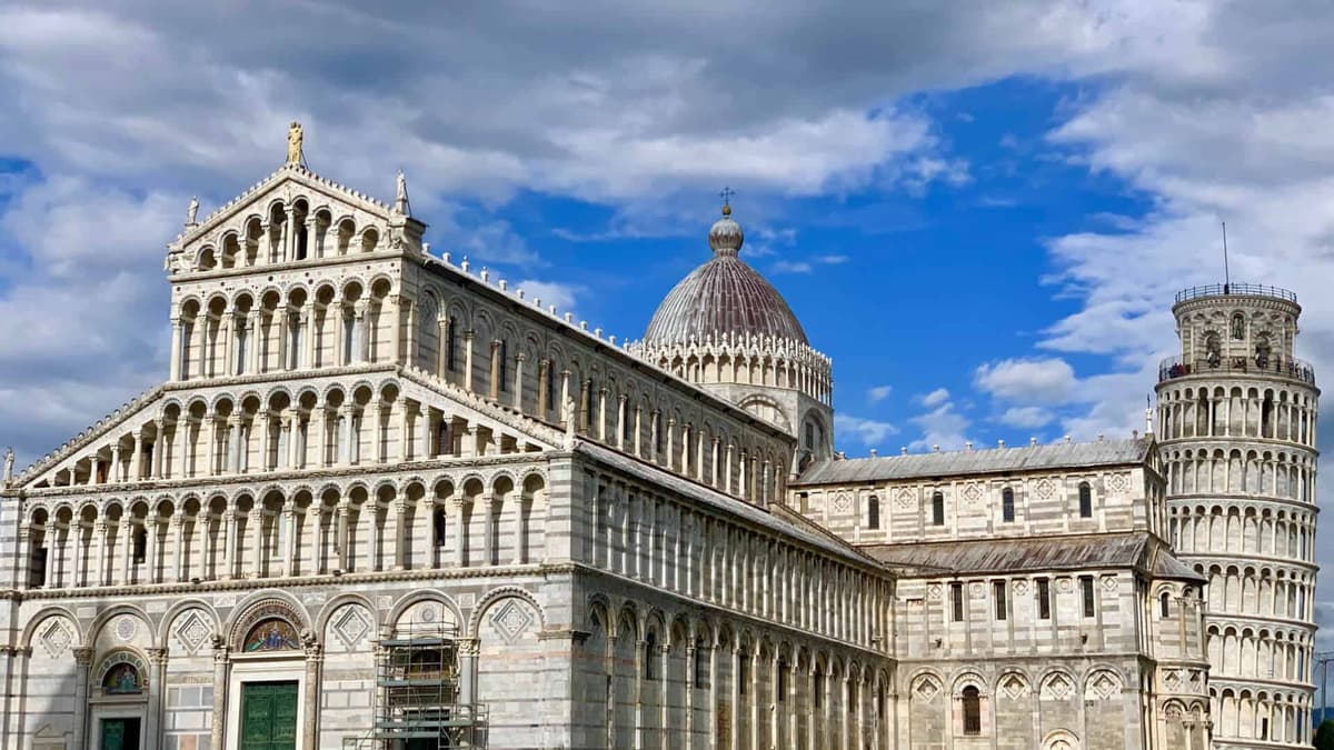 Tour to Pisa & Lucca from La Spezia Port