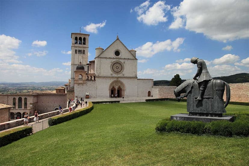 Private tour to Perugia and Assisi