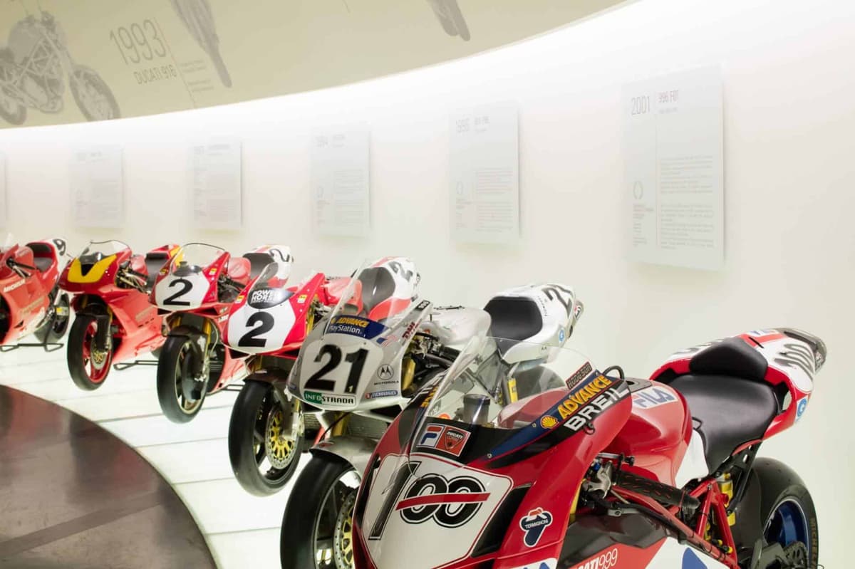 Transfer Florence to Venice via Ducati Museum & Factory
