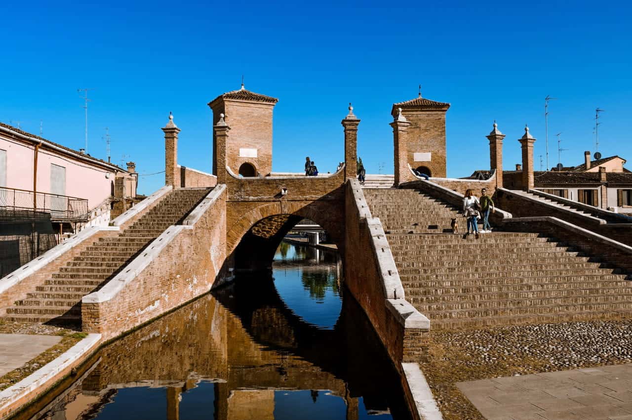 Transfer Florence to Venice via Ferrara