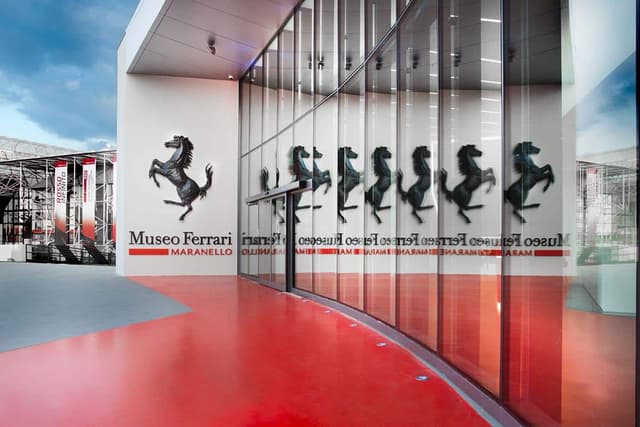 Private tour to Ferrari and Lamborghini Museums